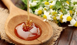 益母草蜂蜜的功效（益母草蜂蜜的功效与作用）