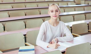 圆荷浮小叶细麦落轻花的意思 圆荷浮小叶什么意思