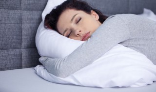 梦见狗什么征兆（梦见狗什么征兆周公解梦）