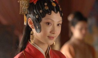 王熙凤扮演者 王熙凤扮演者邓婕