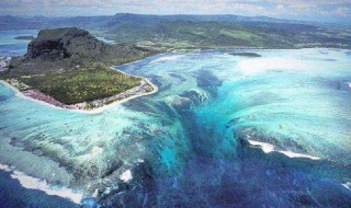 世界上最深的海沟是（世界上最深的海沟是什么）