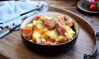 炖牛肉最忌讳两种佐料（炖牛肉最忌讳两种佐料牛肉炖萝卜）