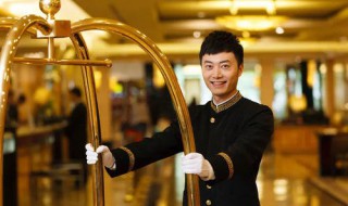 工作中为何要微笑（工作中为何要微笑呢）