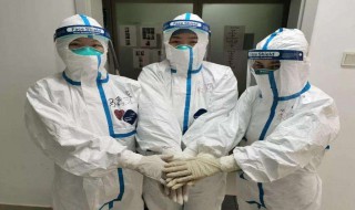 向逆行英雄致敬的一句话（向逆行英雄致敬作文500字）
