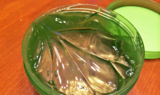 芦荟胶的作用和功效 芦荟胶的作用和功效可以涂脸吗