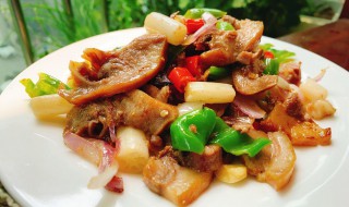 猪头肉大蒜怎么做好吃（猪头肉炒大蒜的做法窍门）