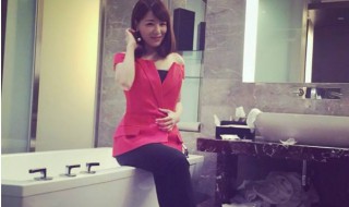 衣服固色用盐还是醋 盐水泡衣服真能防止掉色吗