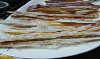 鱿鱼干怎么做好吃（晒干的鱿鱼干怎么做好吃）
