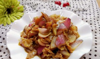 洋葱炒肉片的家常做法（黄瓜洋葱炒肉片的家常做法）