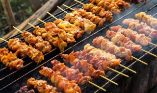 烧烤刷油撒料顺序 烧烤上料的顺序和技巧