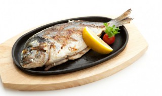 锡箔纸烤鱼做法 锡箔纸烤鱼的做法