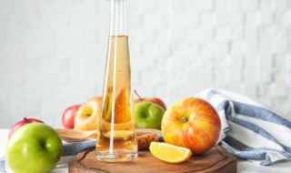 一个苹果的热量是多少大卡 一个苹果的热量相当于多少米饭