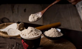 水淀粉用什么淀粉啊（水淀粉用什么淀粉啊）