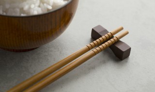 新木筷子使用前怎么处理 新木筷子使用前怎么处理干净