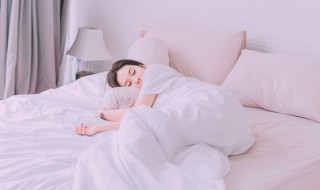 睡觉头朝东还是朝西好 正确的床头摆放方向