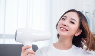 吹风机纸张做旧的方法 吹风机怎么折用彩纸