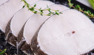 怎么做鳕鱼好吃又简单 冰冻鳕鱼8种最佳吃法