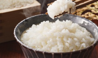 一碗米饭的热量是多少大卡（一碗米饭的热量是多少大卡,跑多少公里能消耗完）