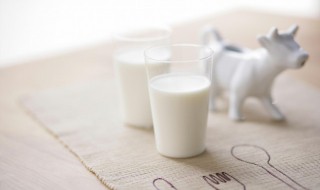 一瓶纯牛奶的热量 喝纯牛奶会发胖吗