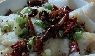 木桶麻辣沸腾鱼制作方法 木桶沸腾鱼的做法