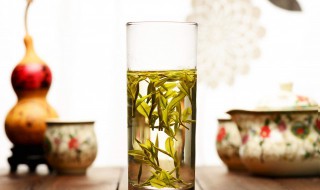 龙井茶应该用多少度的水来泡 龙井茶用多少度的水泡合适