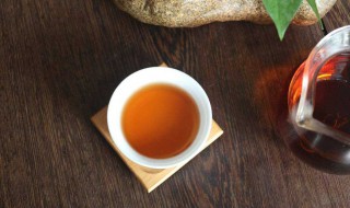 茶叶冲泡后很多絮状物是什么 茶叶泡过后有絮状物正常吗