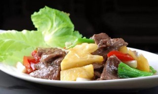 菠萝炒猪肉制作方法 菠萝炒猪肉制作方法窍门