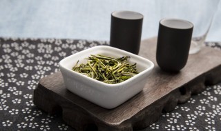 纯手工炒春茶技巧（手工炒制春茶）