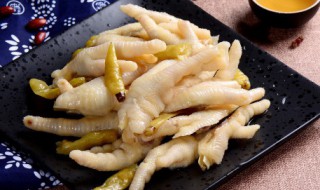 香菇无骨鸡爪怎么做（香菇鸡爪汤的做法大全家常）