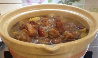 正宗的砂锅炖肉的做法（正宗的砂锅炖肉的做法视频）