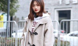 冬天人们穿什么衣服 冬天人们穿什么衣物