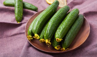 黄瓜怎么做咸菜（黄瓜怎么做咸菜放的久）