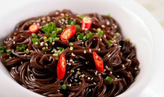 干的蕨根粉怎么做好吃 干蕨根粉是直接煮还是要先泡