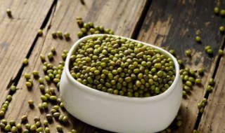 绿豆搭配什么最好（绿豆搭配什么比较好）
