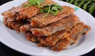 制作干炸带鱼的方法