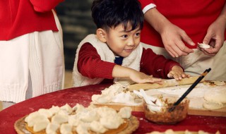 虾爬馅饺子怎么包 虾爬馅儿的饺子怎么做