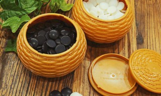 玩五子棋都有哪些套路图片 玩五子棋都有哪些套路