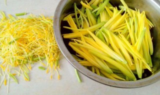 黄花菜和什么煮汤好喝又营养 黄花菜和什么煮汤好