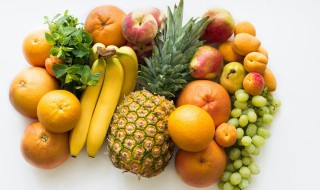 菠萝放冰箱第二天还能吃吗 削皮的菠萝放冰箱第二天还能吃吗