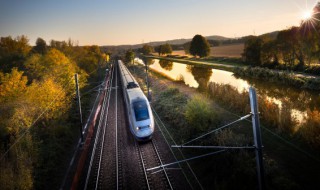 中国高铁四横四纵指的是什么 中国高铁四横四纵是哪几条线路