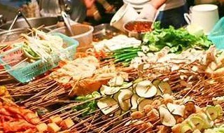 街边炸串的酱怎么熬的视频 街边炸串的酱怎么熬的