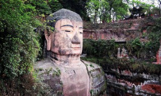 乐山大佛闭眼事件（四川乐山大佛闭眼事件）