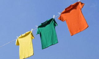 起泡胶弄衣服上怎么办 起泡胶弄衣服上怎么办已经干了