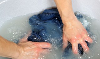 衣服缩水了怎么恢复（纯棉衣服缩水了怎么恢复）
