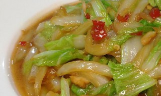 白菜怎么炒最好吃（白菜怎么炒最好吃视频）