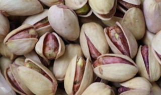 开心果白的好还是黄的好 开心果白的好还是黄的好?