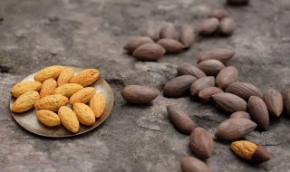 如何辨别香榧去年的还今年的 怎么辨别香榧子是当年的