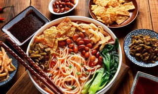 自己煮螺蛳粉可以加哪些菜（煮螺蛳粉可以放什么配菜）