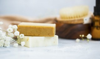 肥皂头怎么做成大肥皂 肥皂头怎么做成大肥皂用最简单的办法