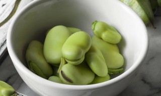 剥好的蚕豆怎么保存不变色 蚕豆冷冻保存的方法